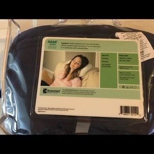 IMAX travel pillow. NWT